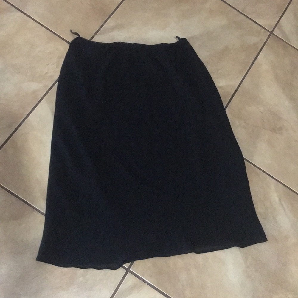 Black Skirt - Picture 1 of 2